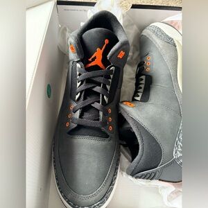 Air Jordan 3 Retro Night Stadium/Total Orange, brand new never worn.